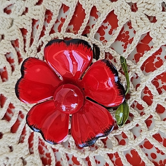 VINTAGE Flower Brooch - Picture 2 of 15